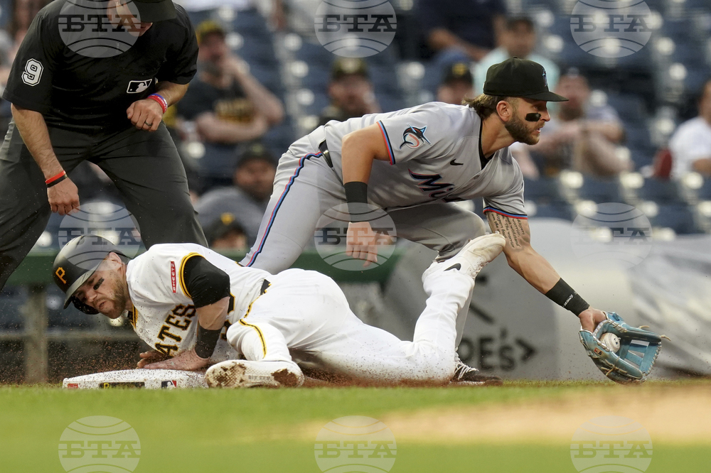 Marlins Pirates Baseball