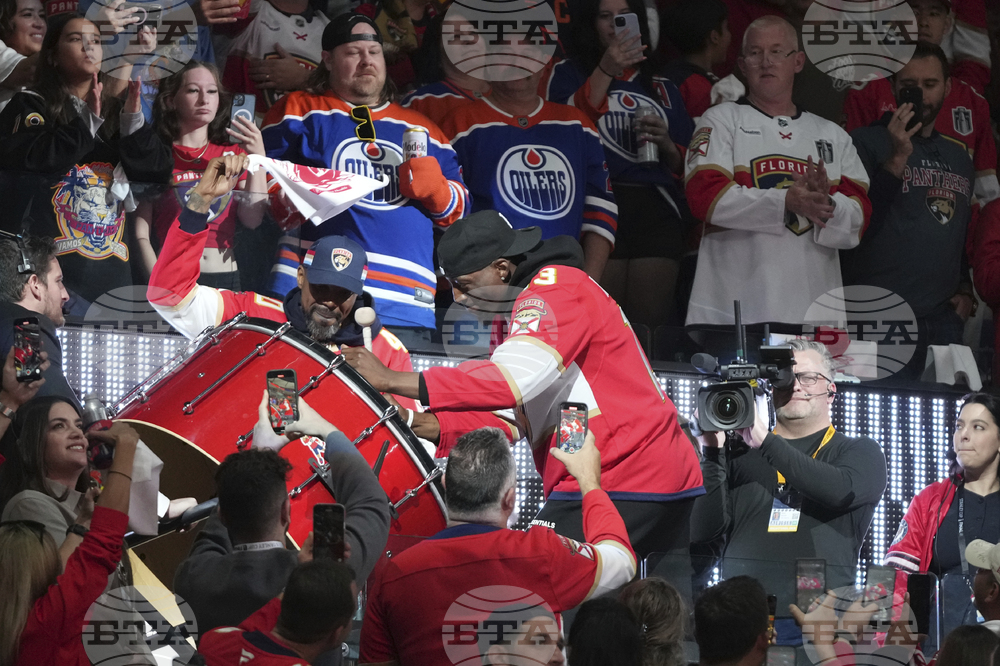 Stanley Cup Oilers Panthers Hockey