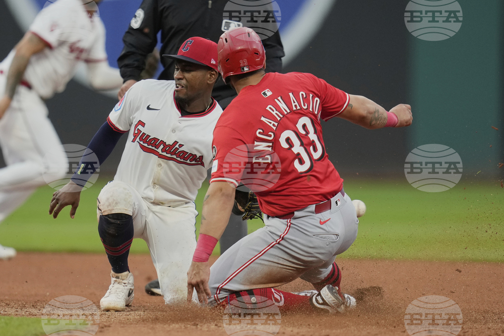 Reds Guardians Baseball