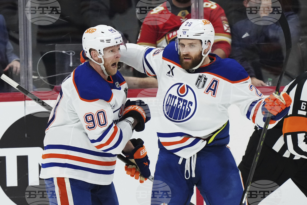 Stanley Cup Oilers Panthers Hockey