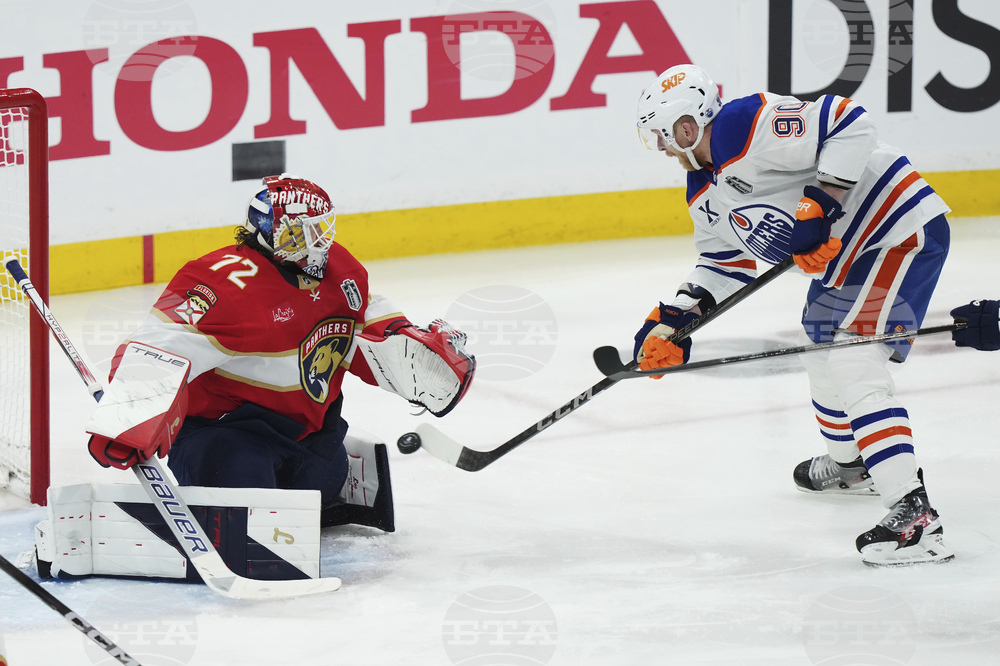 Stanley Cup Oilers Panthers Hockey