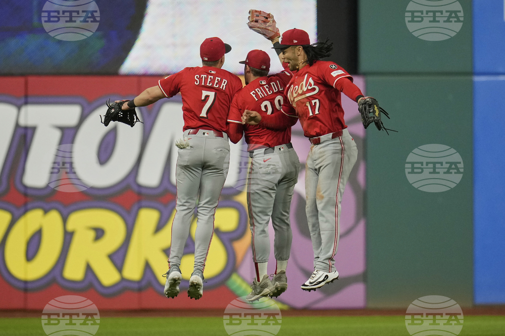 Reds Guardians Baseball