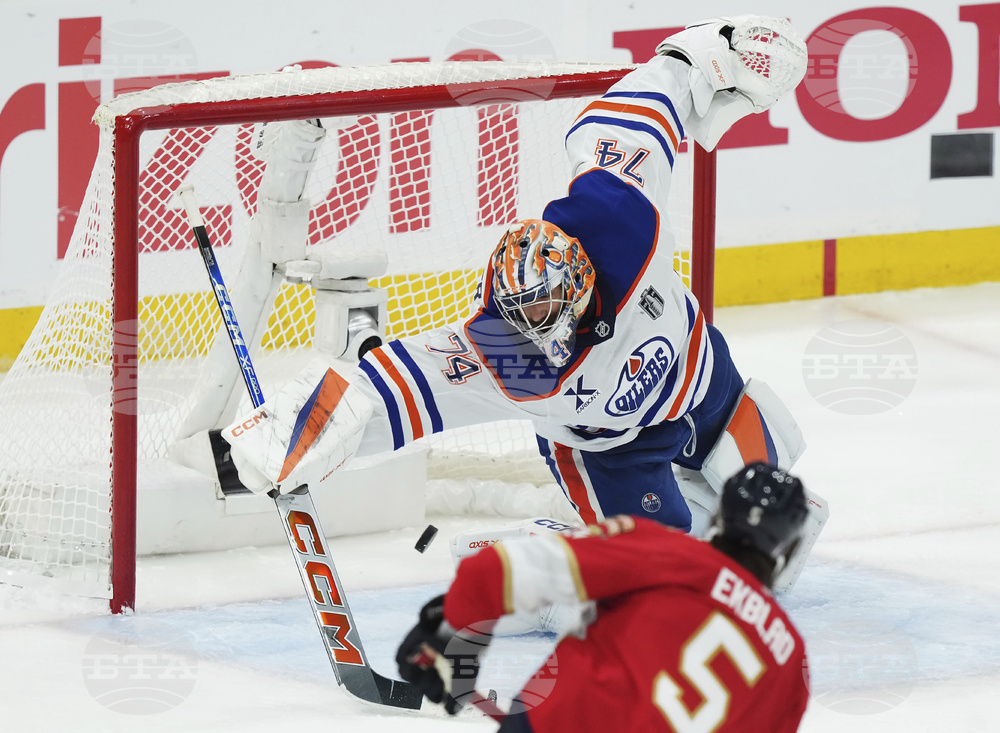 Stanley Cup Oilers Panthers Hockey