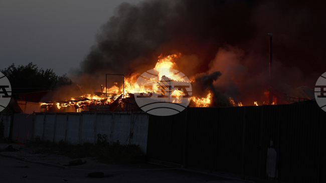 Украинците в най-малко седем области са без ток, съобщи Володимир Зеленски