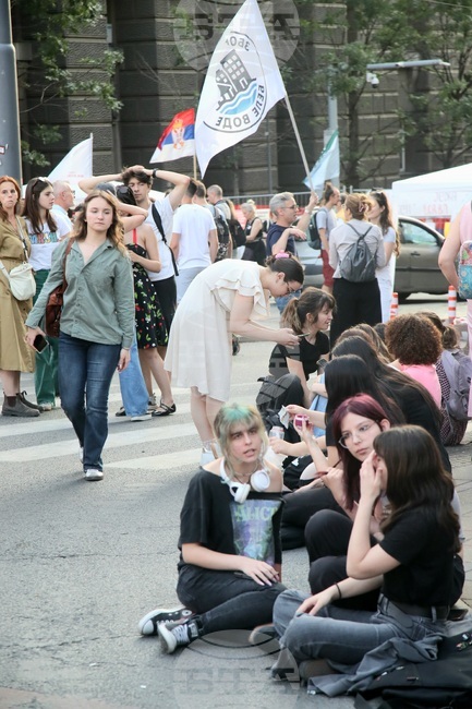 Студент, заподозрян в призив за промяна конституционния ред в Сърбия е пуснат под домашен арест