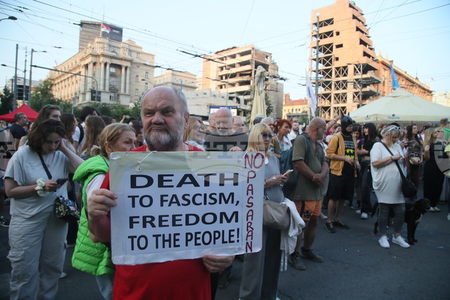 Serbian Student Released into House Arrest after Detention over Protest Calls