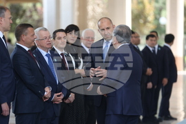 Узбекистан  - Румен Радев  - официално посрещане