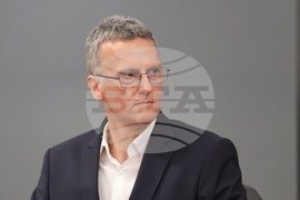 Министерски съвет - цифрови мрежи - договор - Петър Мудринич