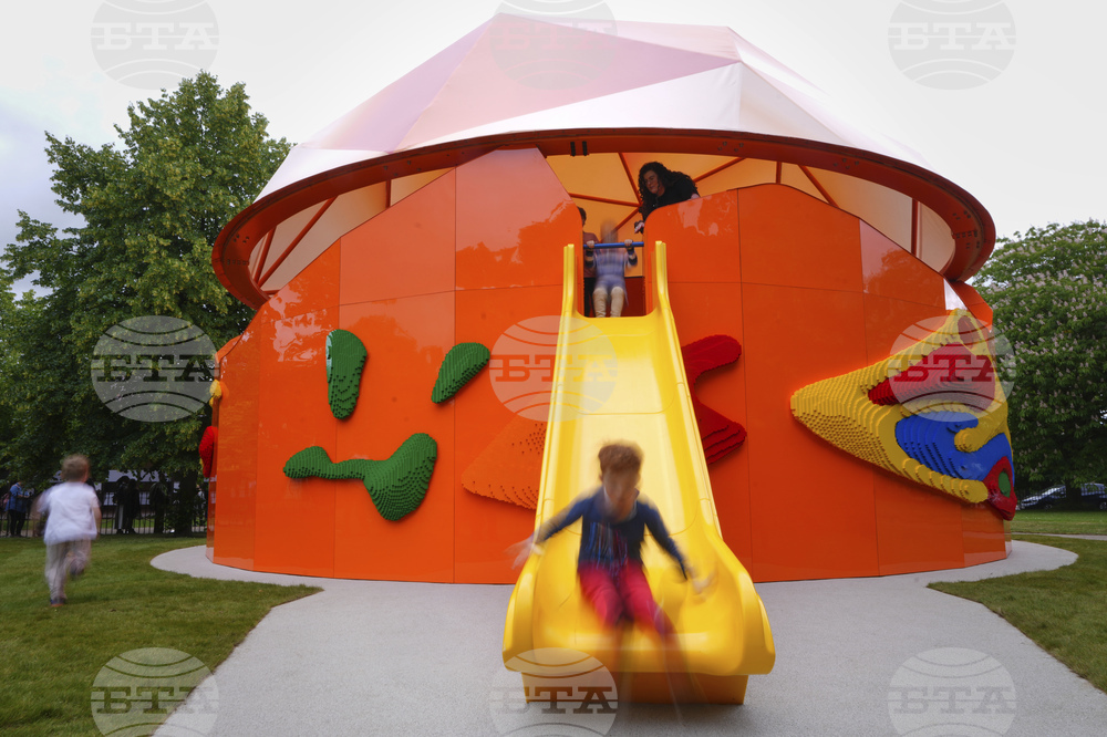 Britain Lego Play Pavilion