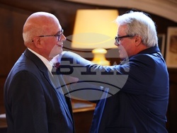 Френско посолство - Светослав Терзиев - награждаване