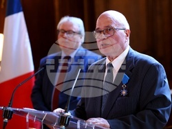 Френско посолство - Светослав Терзиев - награждаване