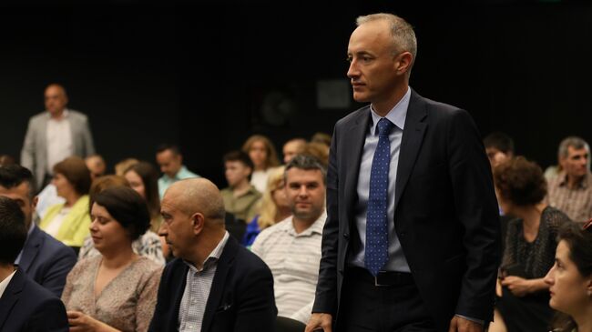 AI Used Ever More Actively in Education System, Says Minister Valchev 