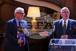 Френско посолство - Светослав Терзиев - награждаване