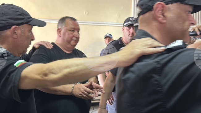 Районният съд в Казанлък гледа мерките за неотклонение на шестимата обвиняеми по случая с нелегалните домове в мъглижкото село Ягода