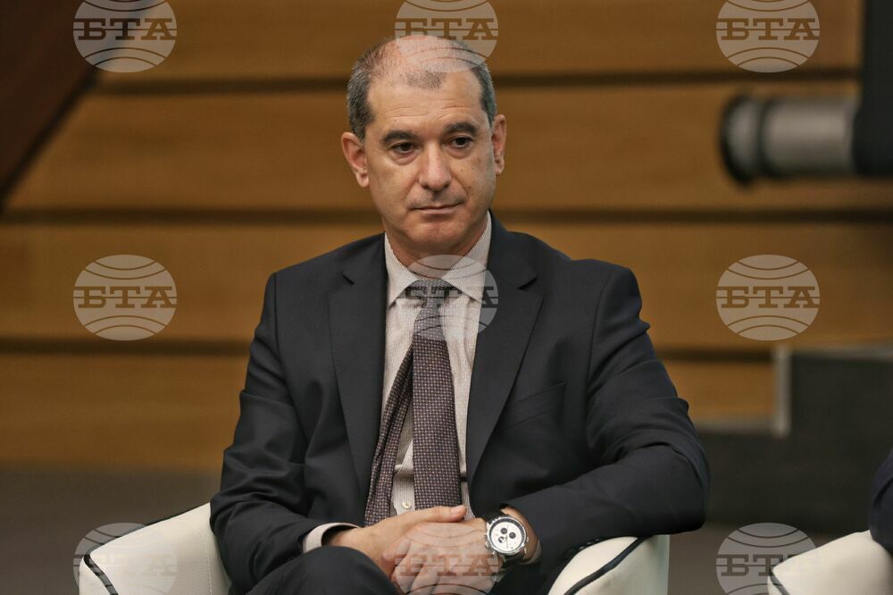 Кръгла маса "БАИТ в подкрепа на образованието" 2025