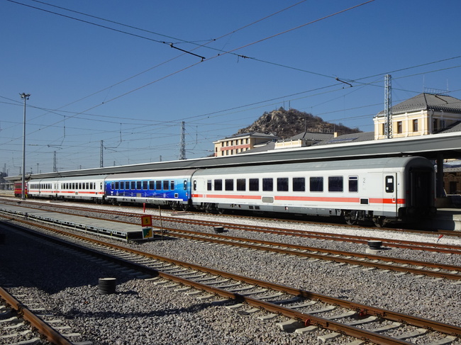 В участъците Самуил – Силистра и Лом – Брусарци пътническите влакове ще бъдат временно заменени с автобусен транспорт 