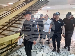 Казанлък - Районен съд - мярка - нелегалните домове