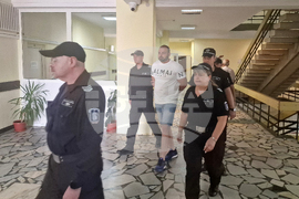 Казанлък - Районен съд - мярка - нелегалните домове