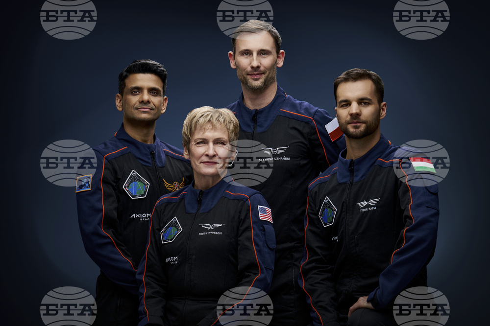 SpaceX-Private Astronauts