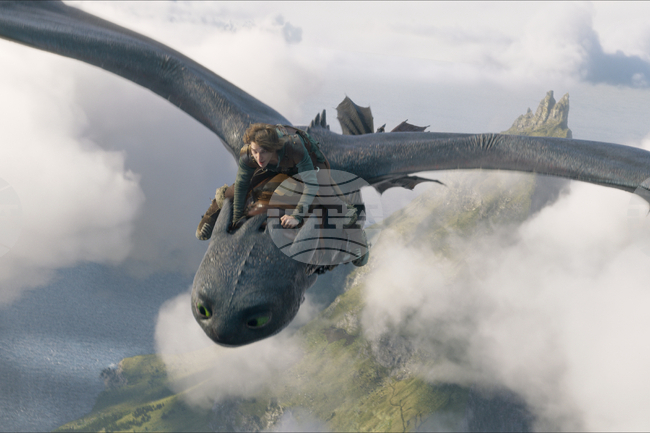 Филмът "Как да си дресираш дракон" запази челната си позиция в боксофис класацията на Северна Америка