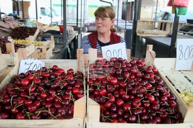 Цените на плодовете на сръбския пазар са се увеличили с 81,4 процента за една година, сочи доклад на сръбския Статистическия институт