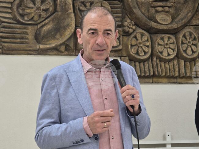 Димитър Маринов представи актьорската професия пред младежи в Добрич 