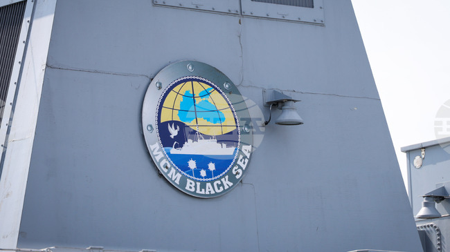 Румъния, България и Турция трябва да разширят дейността на противоминната си група в Черно море, каза румънският министър на отбраната