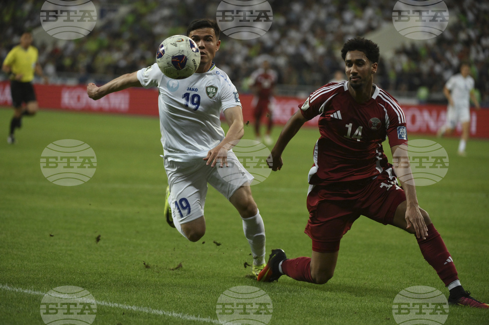 Uzbekistan Qatar WCup Soccer