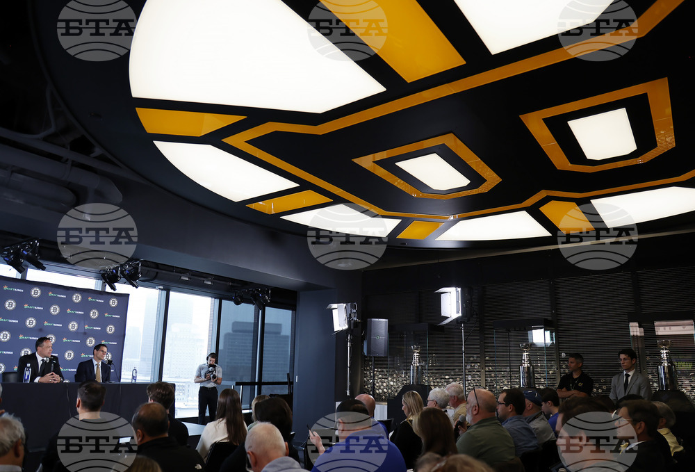 Bruins Sturm Hockey