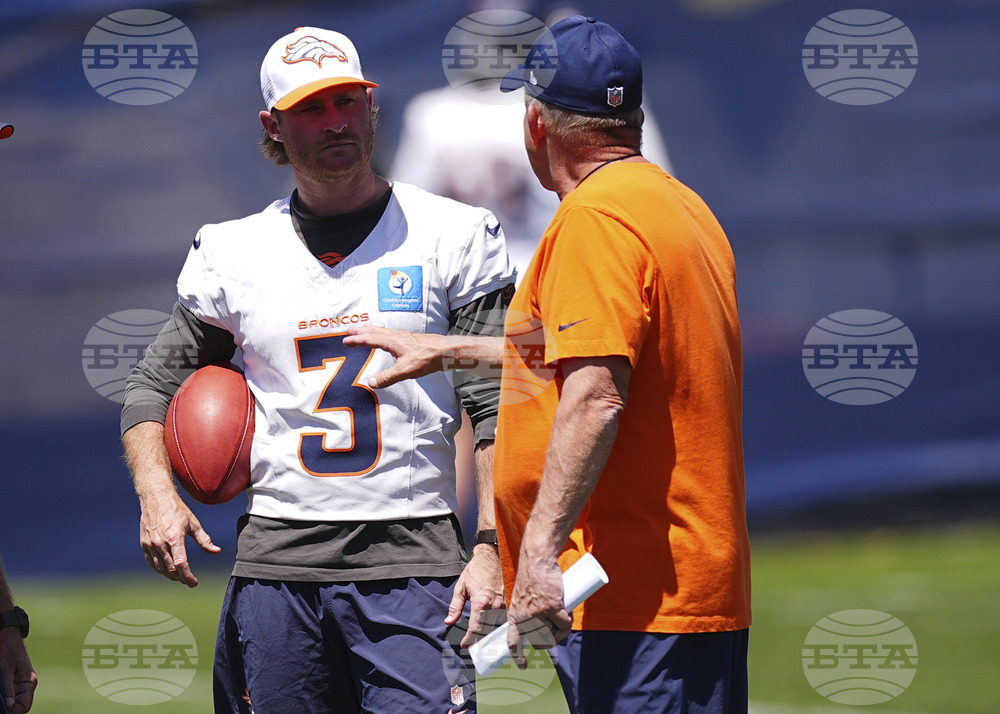 Broncos Football