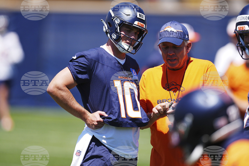 Broncos Football
