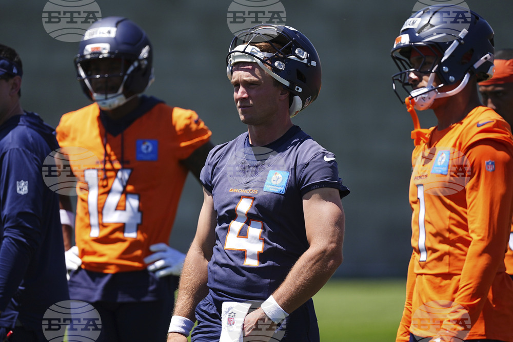 Broncos Football