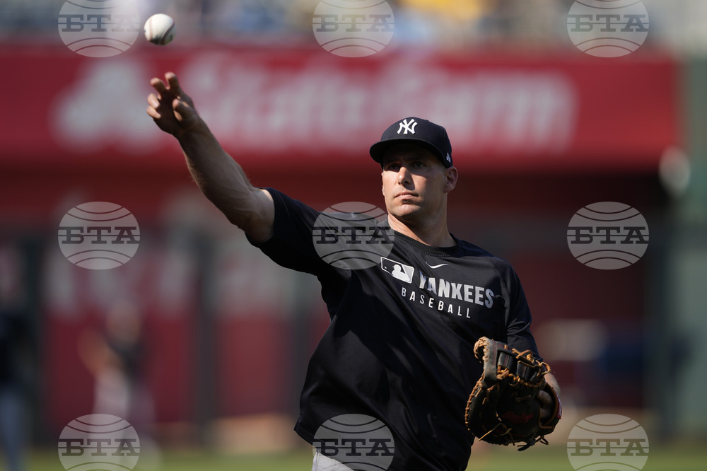 Yankees Royals Baseball