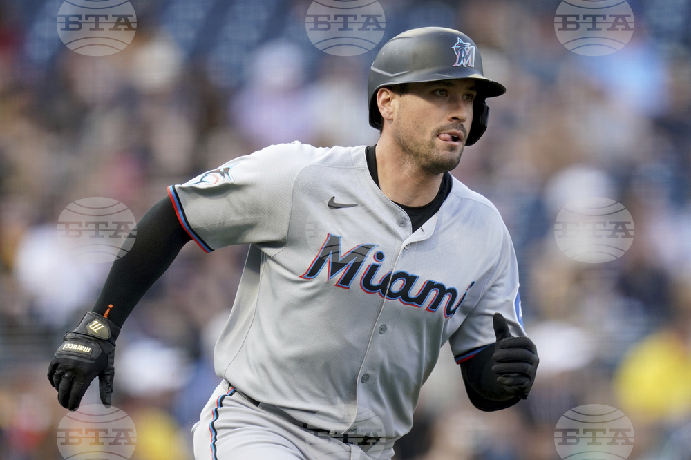 Marlins Pirates Baseball