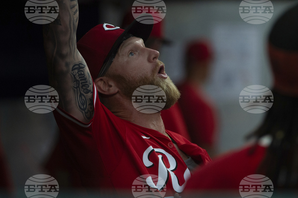 Reds Guardians Baseball