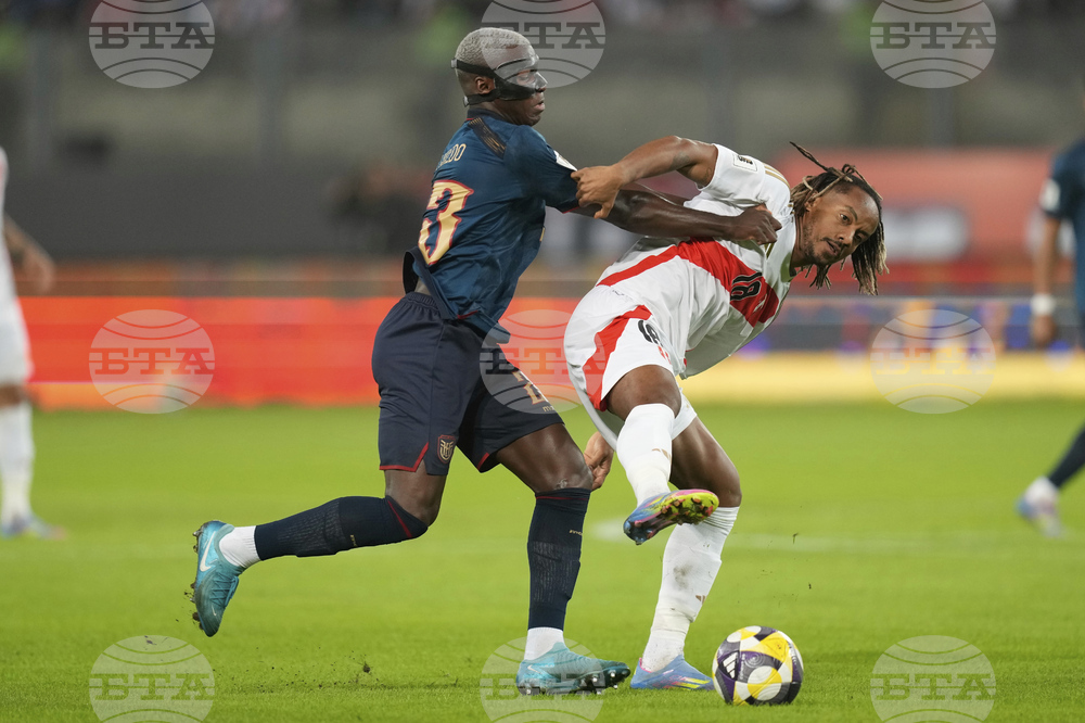 Peru Ecuador Wcup Soccer