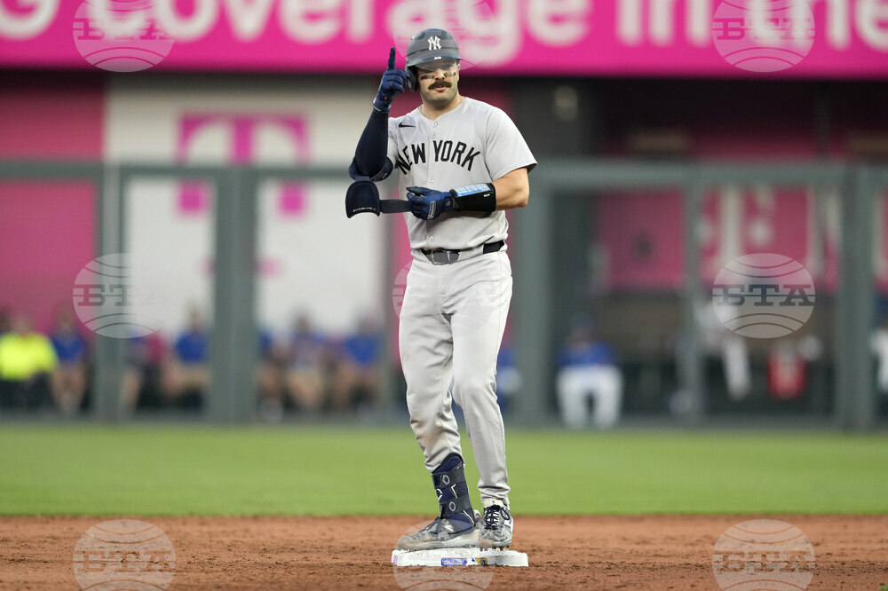Yankees Royals Baseball