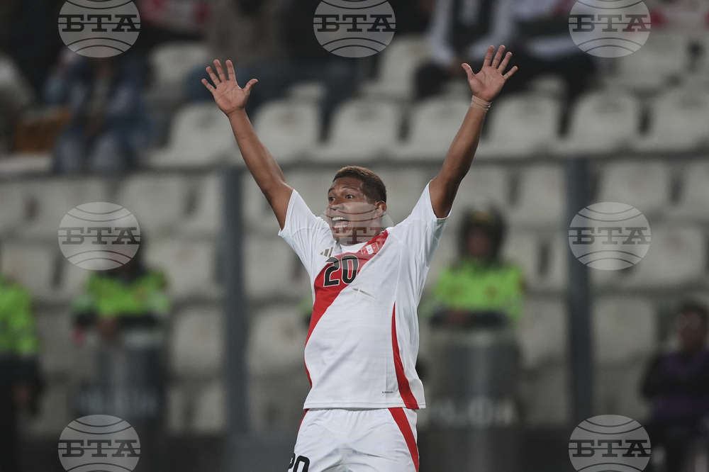 Peru Ecuador Wcup Soccer