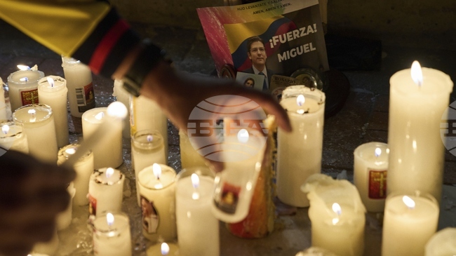 Колумбийският кандидат за президент Мигел Урибе, който бе прострелян преди два месеца, тази сутрин почина в болница 