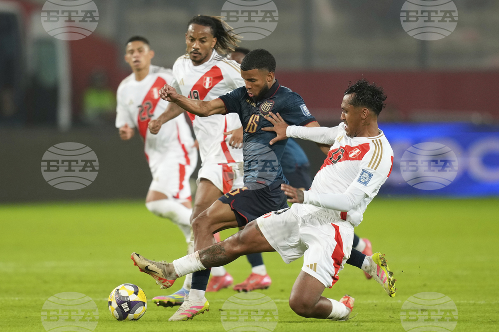 Peru Ecuador Wcup Soccer