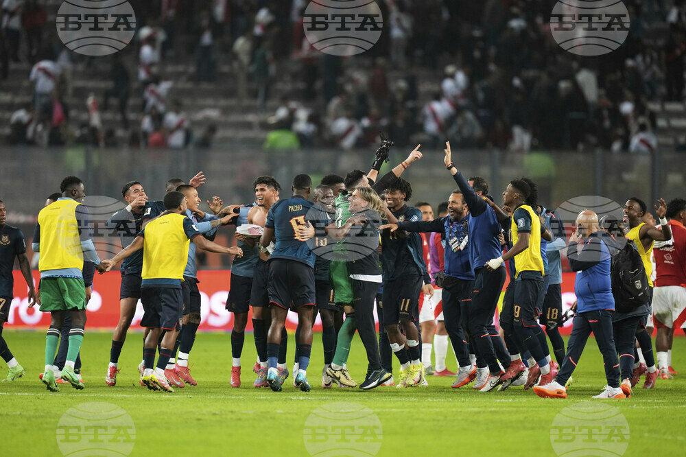 Peru Ecuador Wcup Soccer