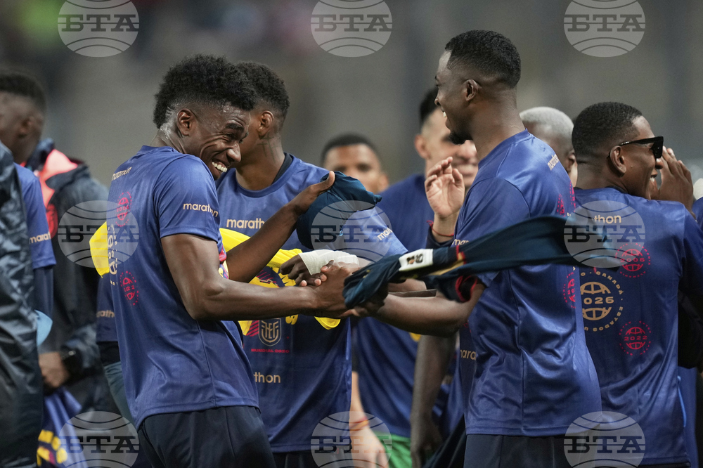 Peru Ecuador Wcup Soccer