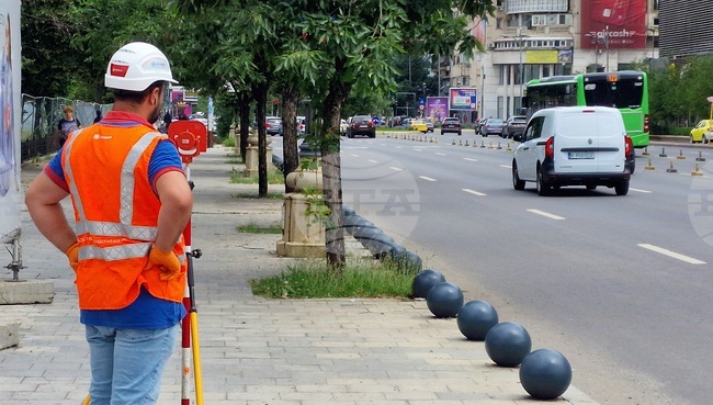 Румъния - площад "Унирий" - ремонт