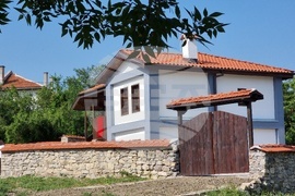 Село Пчеларово - къща музей