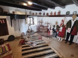 Село Пчеларово - къща музей