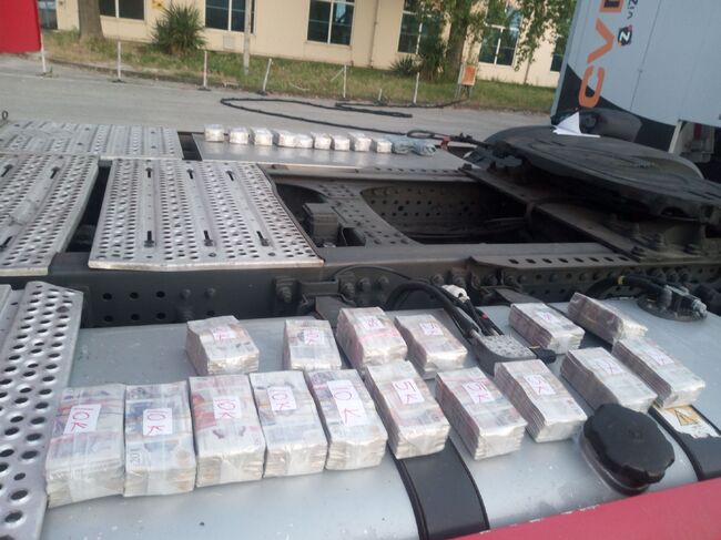 АП София: Обвиняем за пренасяне през границата на недекларирани над 201 000 британски паунда е с мярка за неотклонение „задържане под стража“