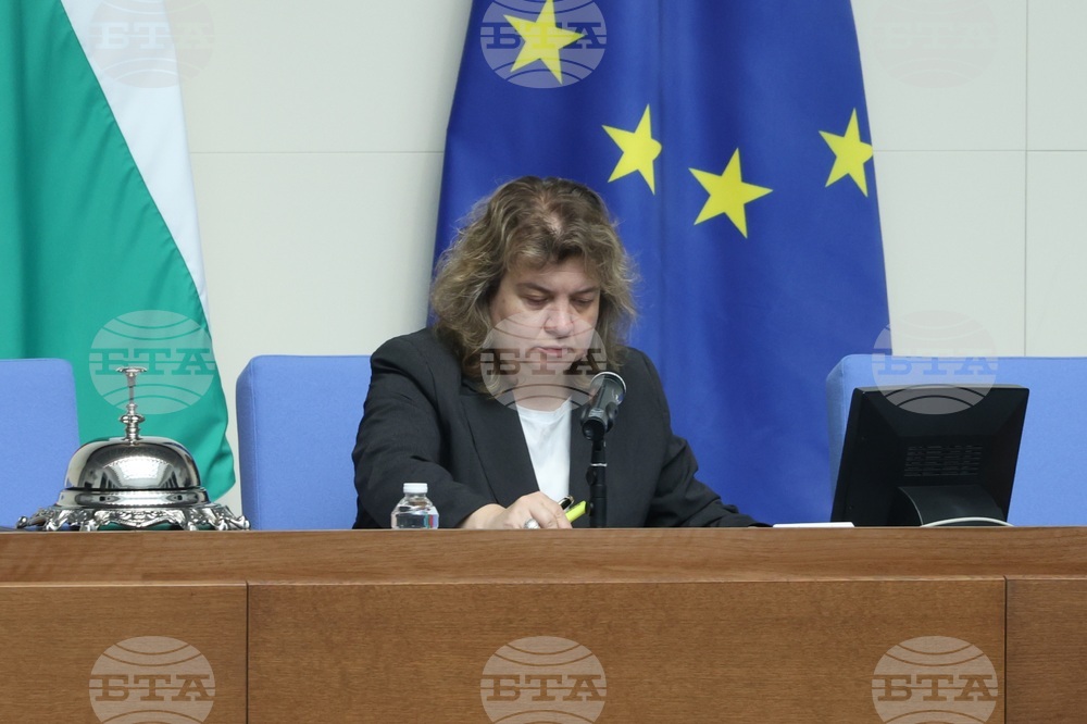 Предложенията за сваляне на имунитета на четирима депутати от "Възраждане" отново не влязоха в дневния ред на парламента