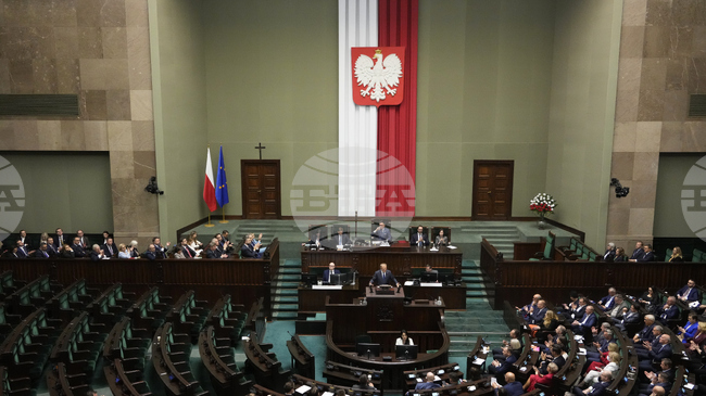 Полският парламент одобри заем за отбраната от ЕС, но е възможно президентът да му наложи вето