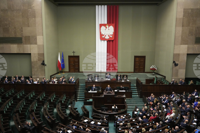 Полският парламент одобри заем за отбраната от ЕС, но е възможно президентът да му наложи вето