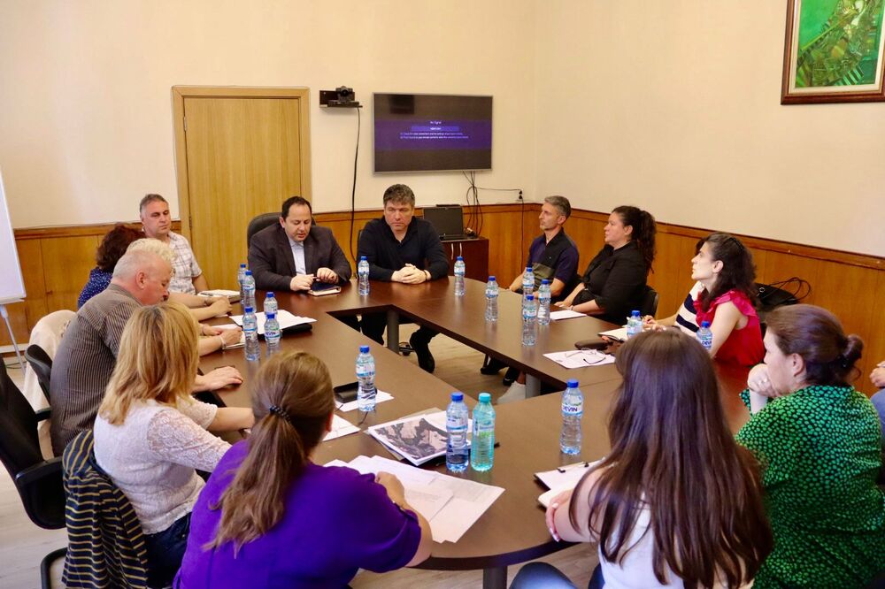 МЗХ: С нови ракетни площадки на изток от Плевен 230 000 ха земеделски земи ще бъдат защитени от градушки